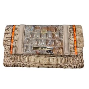 Brahmin leather croc beige wallet